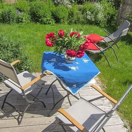 Kuenstlerhaus * Ribnitz-Damgarten